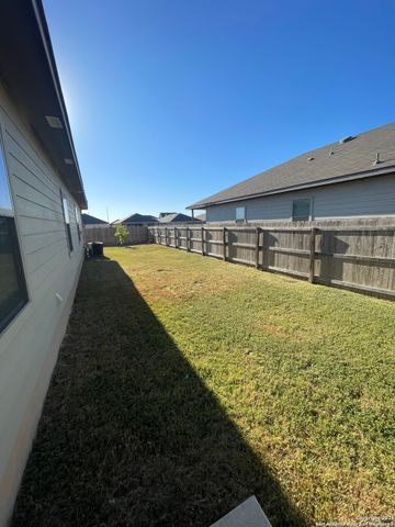 758 saengerhalle, New Braunfels, TX 78130