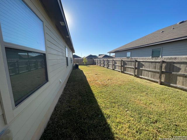 758 saengerhalle, New Braunfels, TX 78130