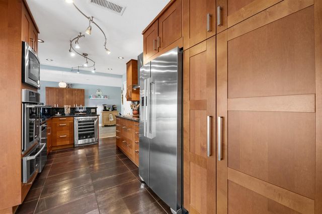6816 NW 28th Terrace, Fort Lauderdale, FL 33309