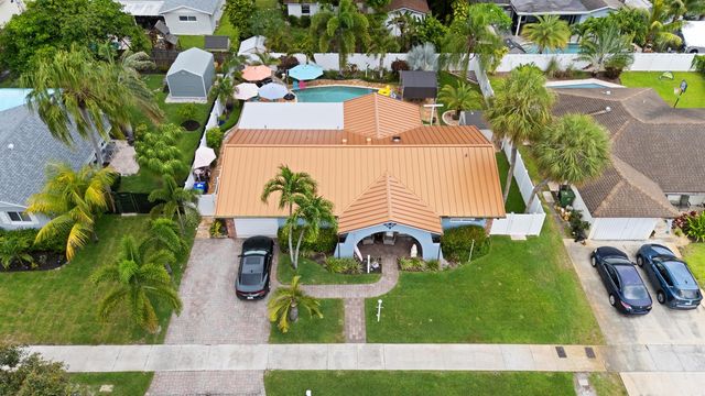 6816 NW 28th Terrace, Fort Lauderdale, FL 33309