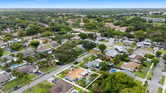 6816 NW 28th Terrace, Fort Lauderdale, FL 33309