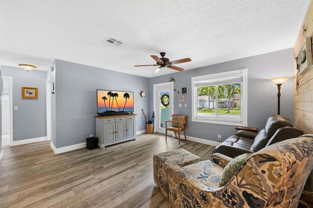 6816 NW 28th Terrace, Fort Lauderdale, FL 33309