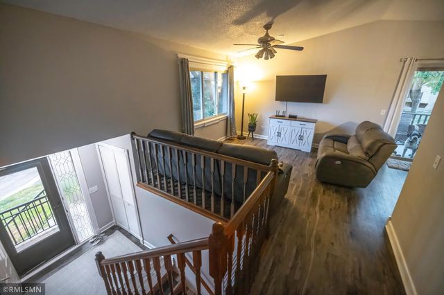 5107 148th Street W, Apple Valley, MN 55124