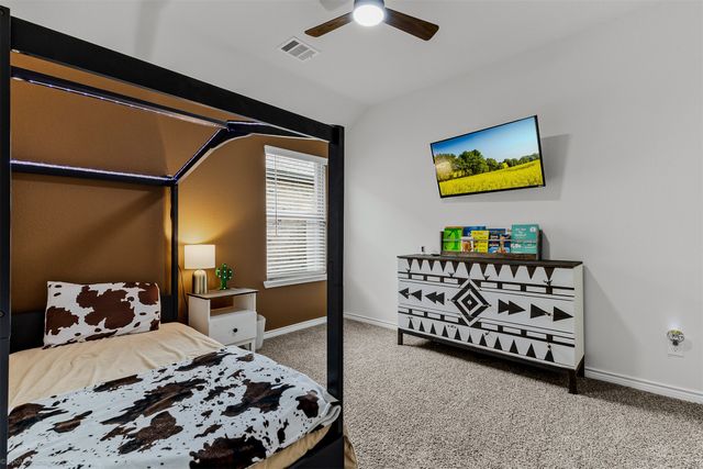 734 Fort Lane, Fate, TX 75189