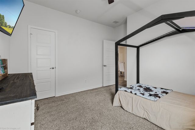 734 Fort Lane, Fate, TX 75189