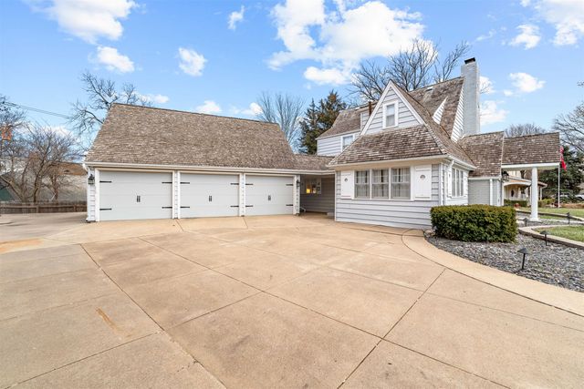 205 Greenway Rd., Salina, KS 67401