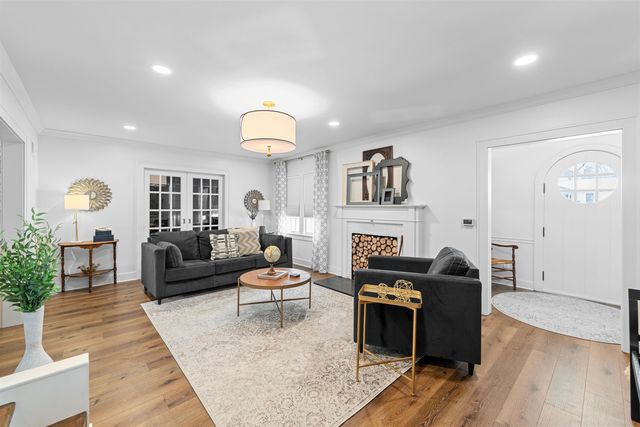 205 Greenway Rd., Salina, KS 67401