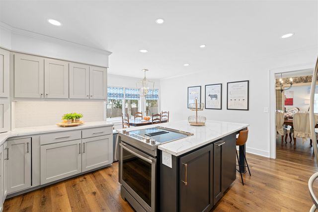 205 Greenway Rd., Salina, KS 67401