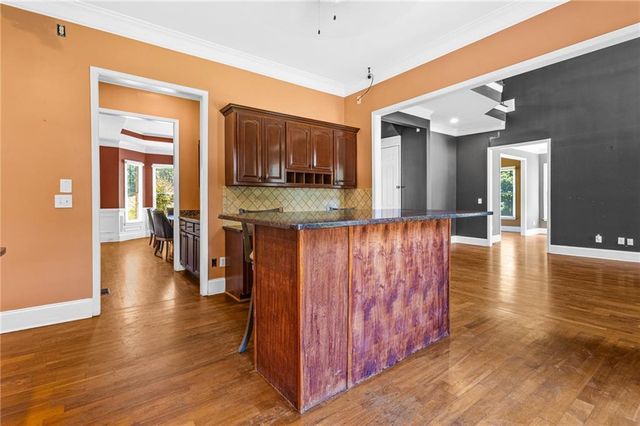 209 Kingscastle Drive, Ellenwood, GA 30294