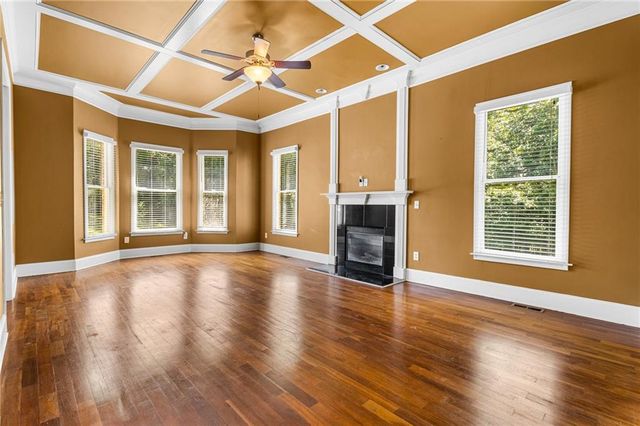 209 Kingscastle Drive, Ellenwood, GA 30294