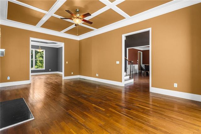 209 Kingscastle Drive, Ellenwood, GA 30294