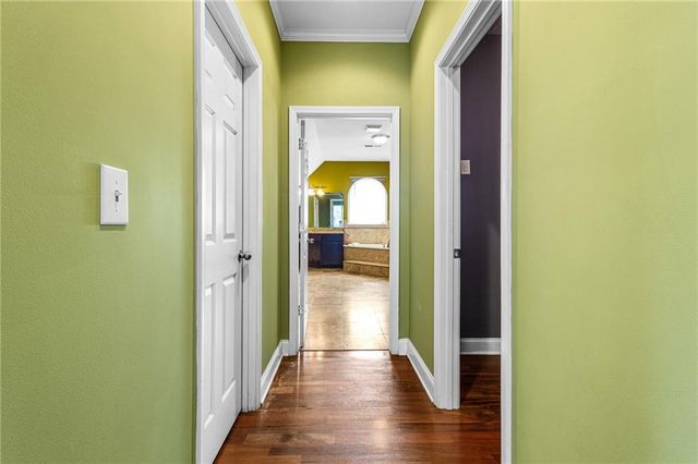 209 Kingscastle Drive, Ellenwood, GA 30294