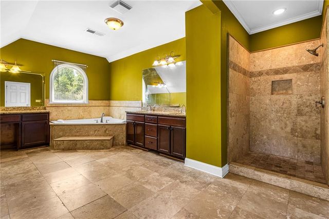 209 Kingscastle Drive, Ellenwood, GA 30294