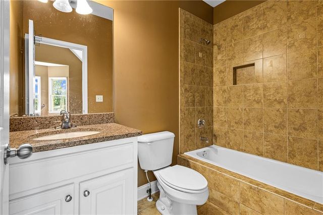 209 Kingscastle Drive, Ellenwood, GA 30294