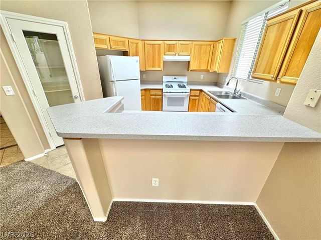 9172 Long Island Street, Las Vegas, NV 89123