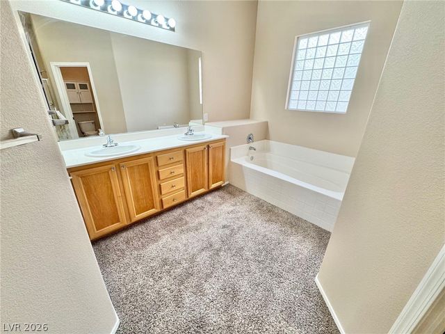 9172 Long Island Street, Las Vegas, NV 89123
