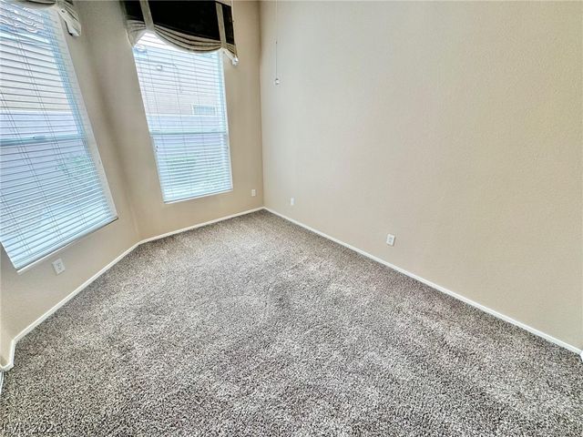 9172 Long Island Street, Las Vegas, NV 89123