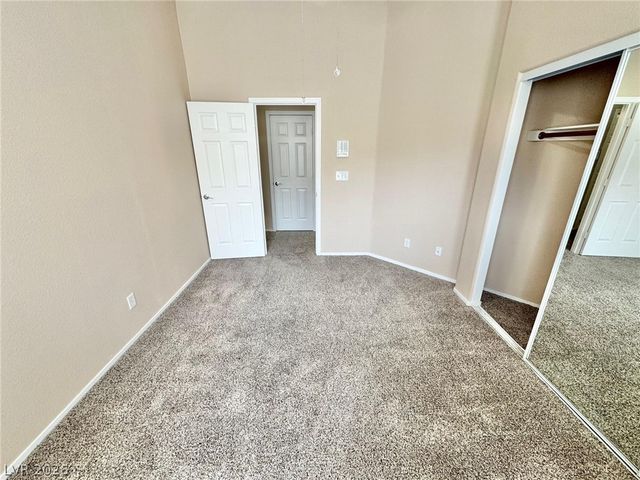 9172 Long Island Street, Las Vegas, NV 89123