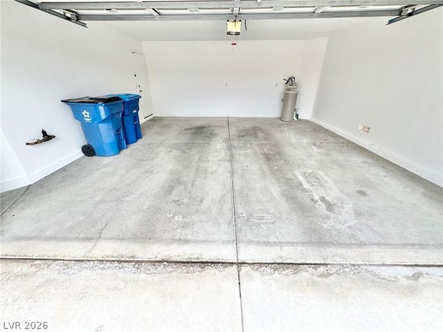 9172 Long Island Street, Las Vegas, NV 89123