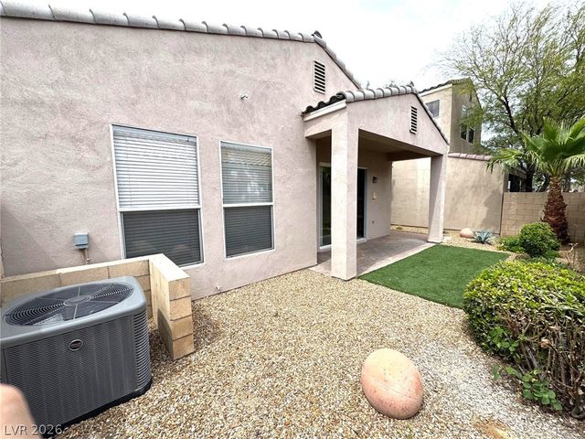 9172 Long Island Street, Las Vegas, NV 89123