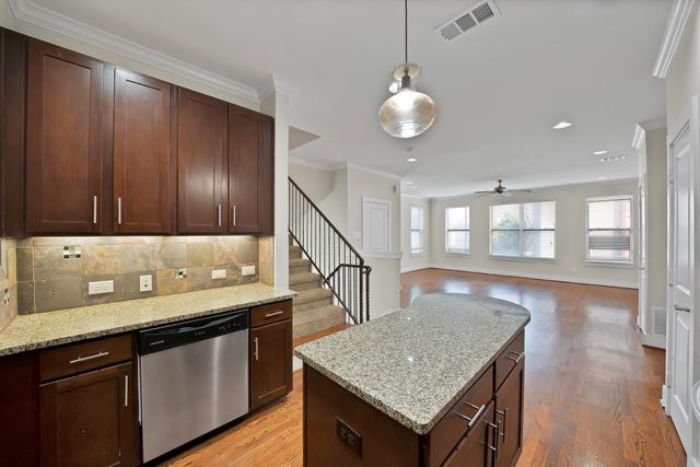 1516 Hope Street, Dallas, TX 75206