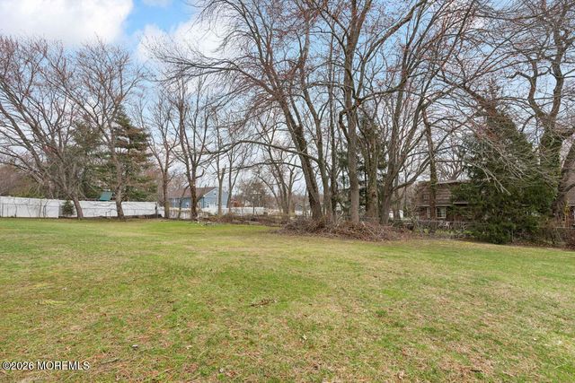 12 Village Drive, Matawan, NJ 07747