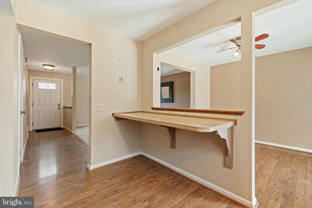 Image 10 of property listing at 5757 SUNSET VIEW LN, Frederick, MD 21703