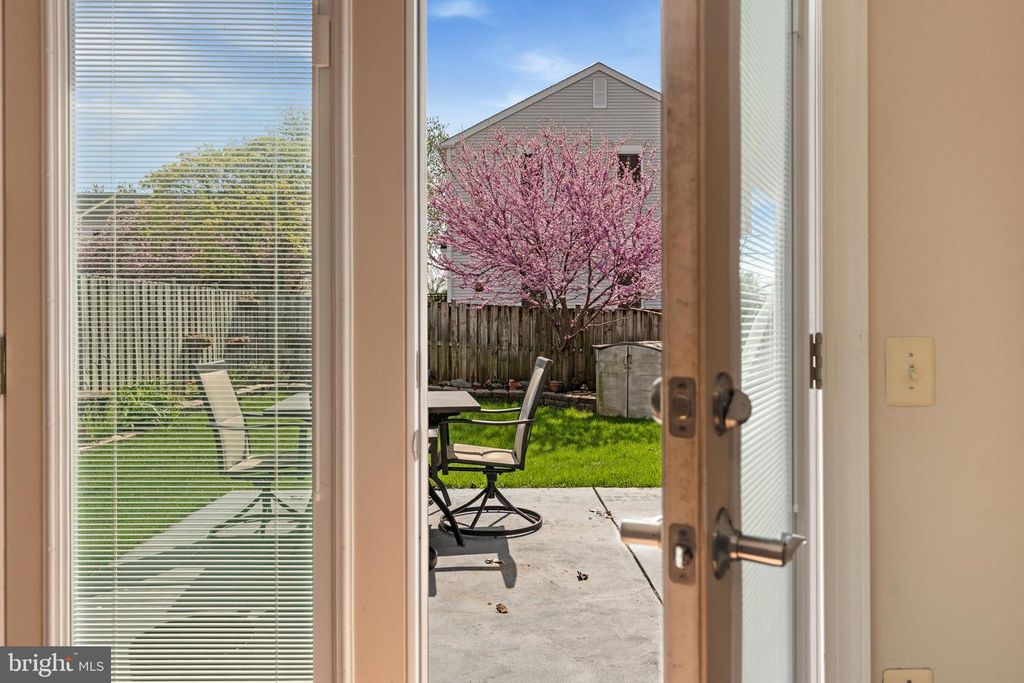 Image 13 of property listing at 5757 SUNSET VIEW LN, Frederick, MD 21703