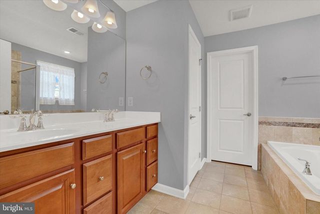 1081 COUNTRYSIDE RD, Seven Valleys, PA 17360