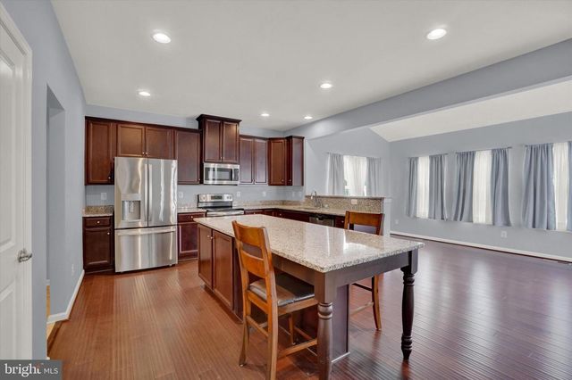 1081 COUNTRYSIDE RD, Seven Valleys, PA 17360