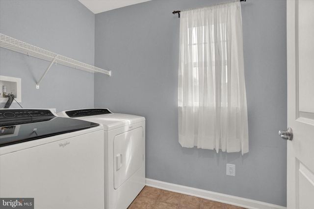 1081 COUNTRYSIDE RD, Seven Valleys, PA 17360