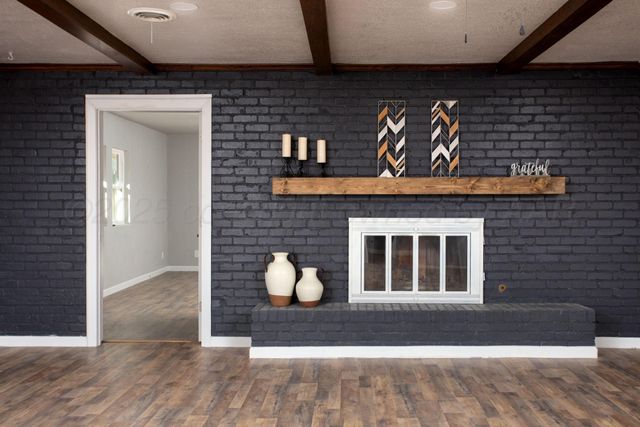 2701 Comanche Trail, Pampa, TX 79065