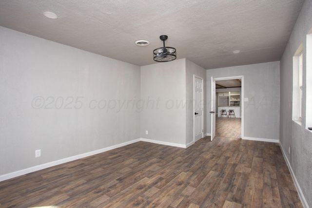 2701 Comanche Trail, Pampa, TX 79065