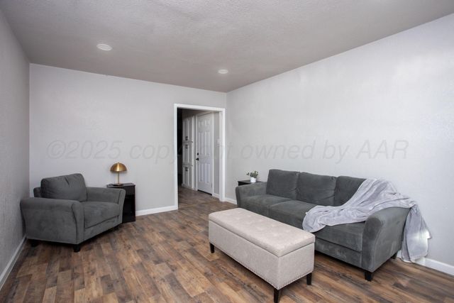 2701 Comanche Trail, Pampa, TX 79065