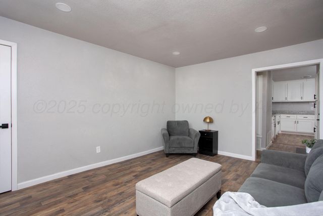 2701 Comanche Trail, Pampa, TX 79065