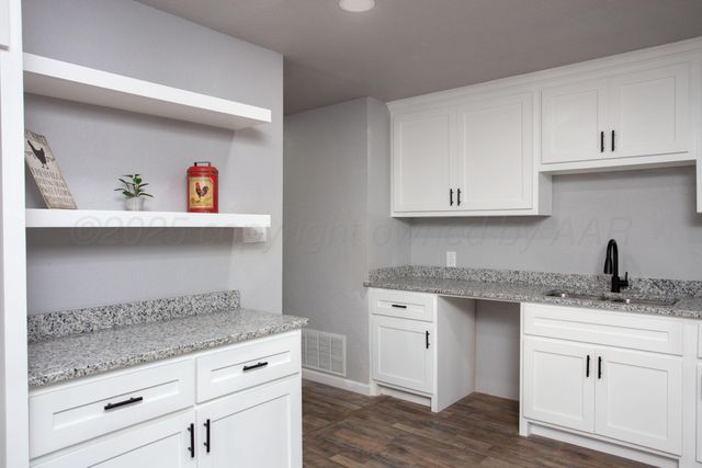 2701 Comanche Trail, Pampa, TX 79065