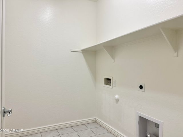 10622 E WAVELENGTH Avenue, Mesa, AZ 85212