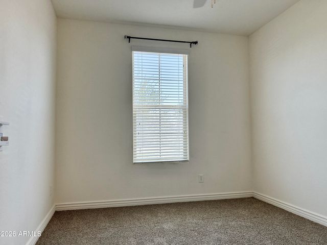 10622 E WAVELENGTH Avenue, Mesa, AZ 85212