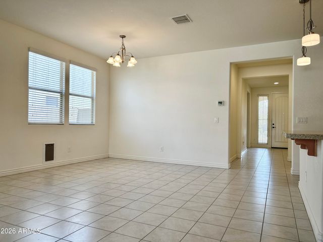 10622 E WAVELENGTH Avenue, Mesa, AZ 85212