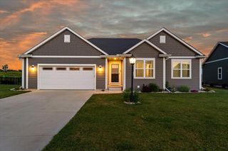 35077 Yahara DRIVE, Summit, WI 53066