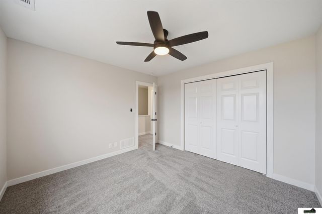 10831 N 136th Street, Waverly, NE 68462