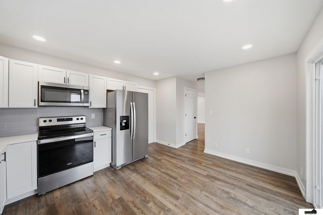 10831 N 136th Street, Waverly, NE 68462