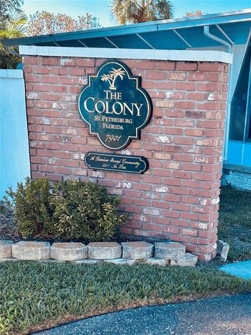 7901 40TH AVENUE N 32, St Petersburg, FL 33709