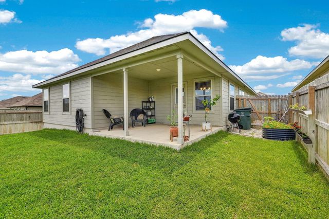 2038 Chief Street, Bryan, TX 77807