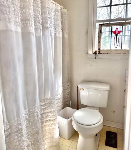 648 Stumphole Road, Elloree, SC 29047