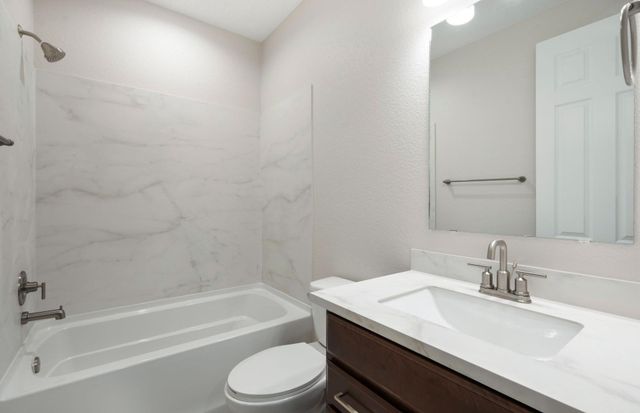 572 Amatista Loop SE, Rio Rancho, NM 87124