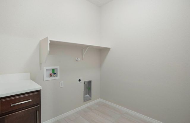 572 Amatista Loop SE, Rio Rancho, NM 87124