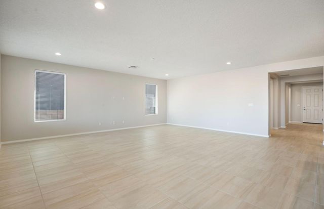 572 Amatista Loop SE, Rio Rancho, NM 87124