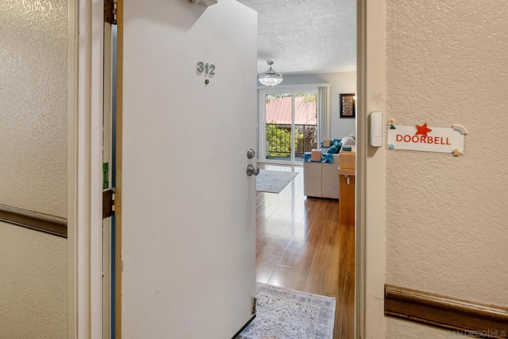 6350 Genesee Ave 312, San Diego, CA 92122 — photo 3
