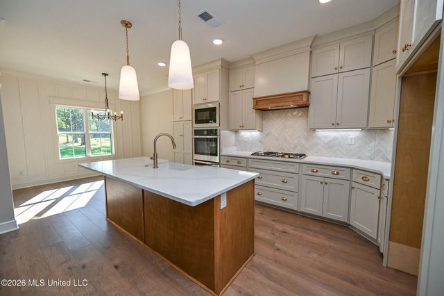 124 Oakworth Drive, Hernando, MS 38632